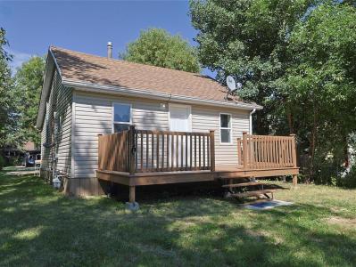 417 EPSILON AVENUE, Winnipeg Beach, Manitoba R0C 3G0, Canada