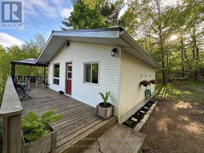 1024 HARRINGTON LANE, Frontenac (frontenac Centre), أونتاريو K0H 0B6, كندا