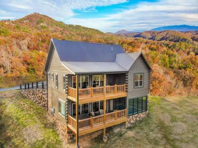 1740 Angela Starr drive, sevierville, Tennessee 37876, USA