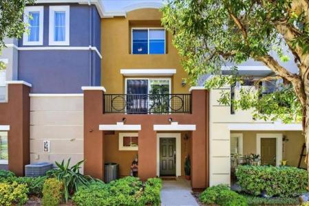 8756 Concourse Ct., San Diego, California 92123, USA