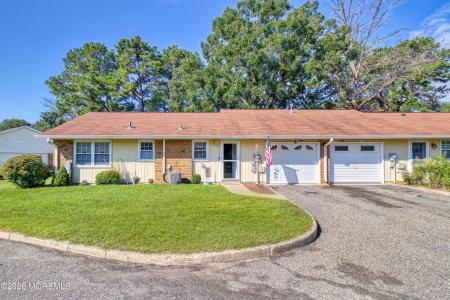 30B Edinburgh Lane, Manchester, New Jersey 08759, USA