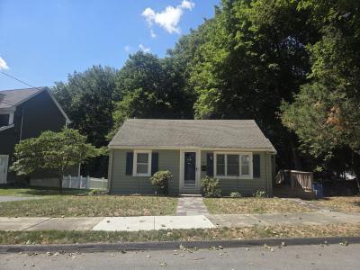 19 Penny Lane, Stoneham, Massachusetts 02180, USA