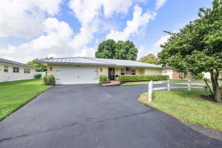 8520 NW 29th Drive, Coral Springs, Flórida 33065, Estados Unidos