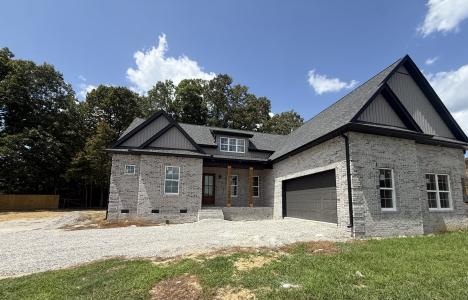 121 Settlers Trace, Tullahoma, Tennessee 37388, USA