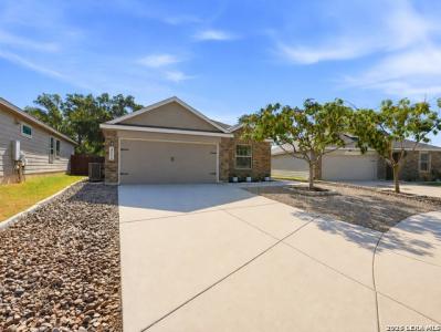 32116 Macey Oak, Bulverde, Texas 78163, USA