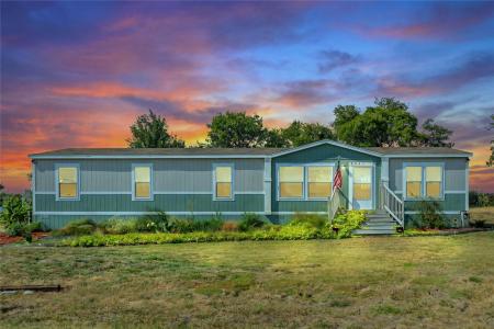 5024 Dove Street, Greenville, Texas 75401, USA