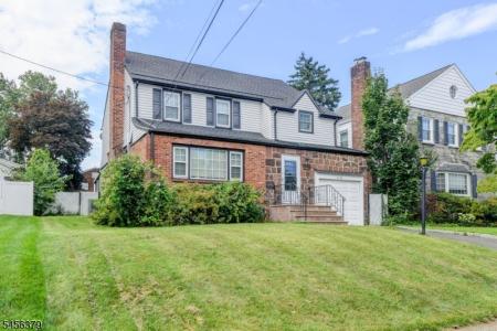 2758 Larchmont Rd, Union Twp., New Jersey 07083, USA