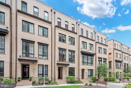 1876 Easterly Road, Reston, Virginia 20190, USA