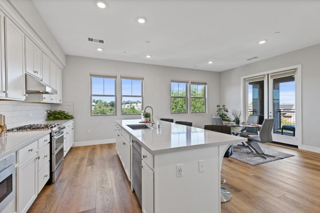 1000 Berryessa Lane 335, Davis, California 95616, Stati Uniti