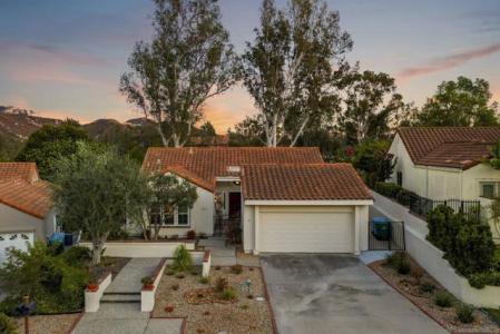15847 Avenida Lamego, San Diego, California 92128, USA