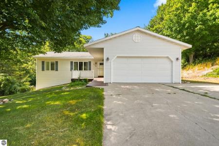5119 Anna Drive, Traverse City, Michigan 49684, USA