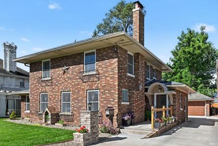 1713 Wilber Street, South Bend, Indiana 46628, USA