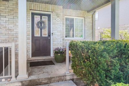 35 MOUNTFORD DRIVE, Guelph, オンタリオ N1E 0G6, カナダ