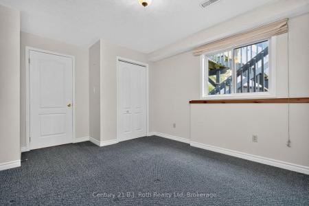 13 CHARLES STREET, Penetanguishene, Ontario L9M 2G6, Canada