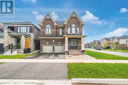 102 NOTTINGHAM ROAD, Barrie, Ontario L9J 0L5, Canada