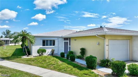 8524 Dominican Court, Fort Myers, Florida 33907, USA