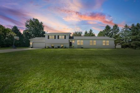376 Nathan Terrace, Valparaiso, Indiana 46383, États-Unis