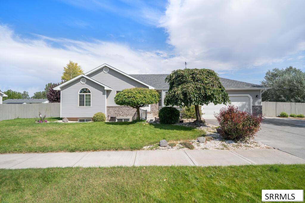 4225 Birchwood Circle, AMMON, Idaho 83406, Stati Uniti