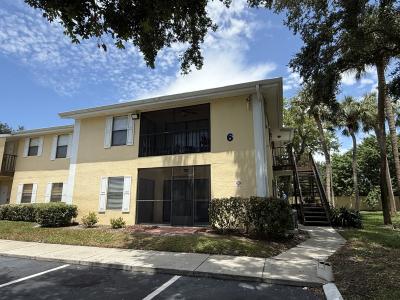 3001 58TH AVENUE S Unit #613, St Petersburg, Florida 33712, USA