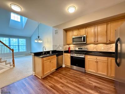 1420 Wharton Ct , 1420, Riverdale Boro, New Jersey 07457-1635, USA