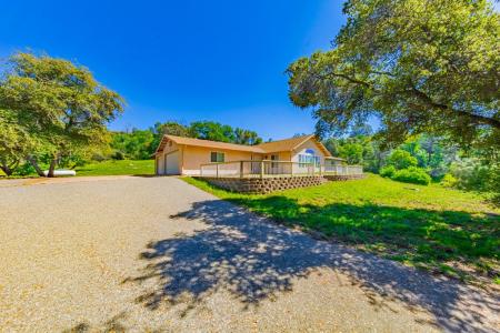 33322 Lucky Ridge Place, Coarsegold, California 93614, USA