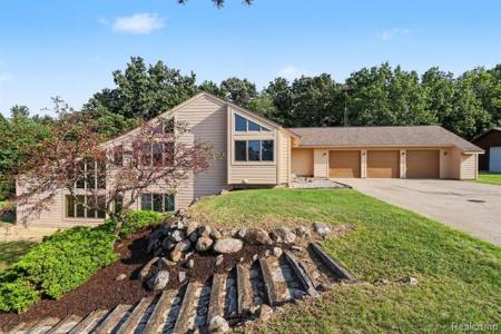 10250 Eagle Road, Rose Twp, Michigan 48350, USA