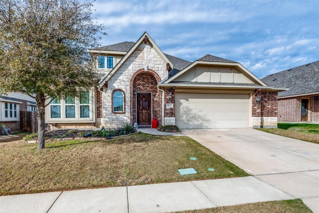 9312 Wellington Drive, Little Elm, Texas 75068, Estados Unidos