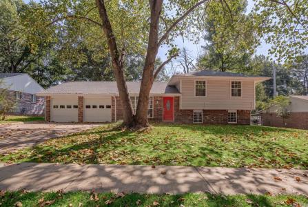 1610 Tanglewood Drive, Jonesboro, Arkansas 72401, USA