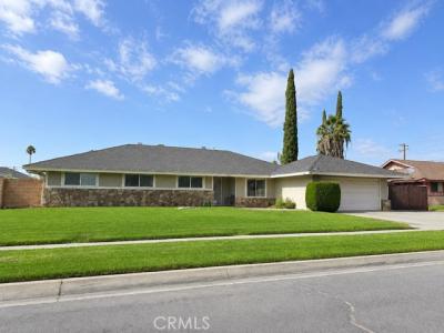1570 N Pine, Rialto, California 92376, Estados Unidos