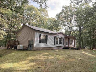 2410 E Beatrice, Harrison, Michigan 48625, Estados Unidos