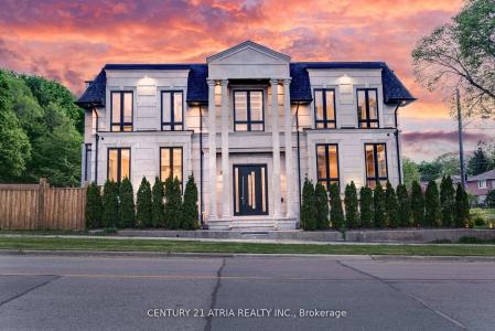 225 NORTHWOOD DRIVE, Toronto, Ontario M2M 2K5, Canada