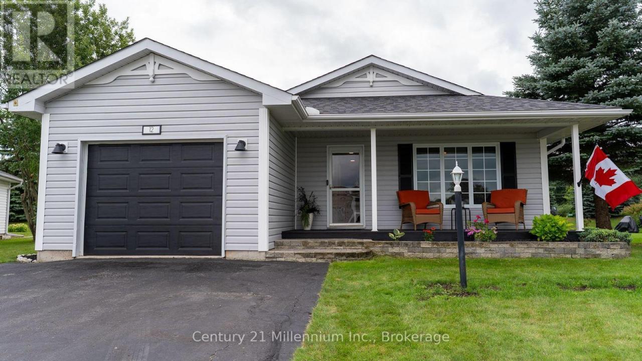 12 ILLINOIS CRESCENT, Wasaga Beach, Ontario L9Z 3A8, Kanada