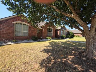 2416 Birmingham Drive, Norman, אוקלהומה 73071, ארצות הברית של אמריקה 