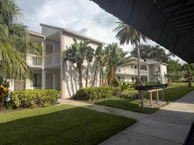 105 Lakeview Way , 105, Oldsmar, Florida 34677, USA
