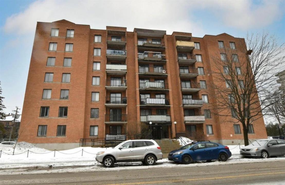 10259 Av. du Bois-de-Boulogne, Montréal (Ahuntsic-Cartierville), Quebec H4N 3A9, Canadá