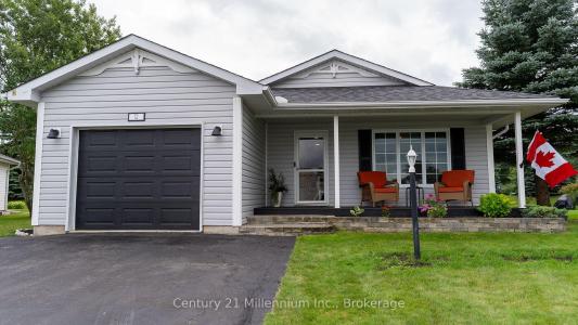 12 ILLINOIS CRESCENT, Wasaga Beach, 安大略省 L9Z 3A8, 加拿大