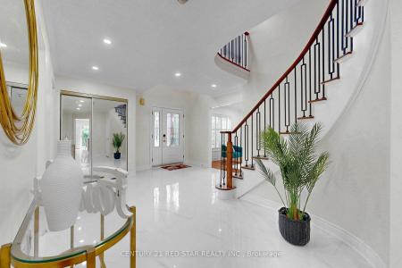 1082 HAYDONBRIDGE COURT, Mississauga, Ontario L5V 1J4, Canada