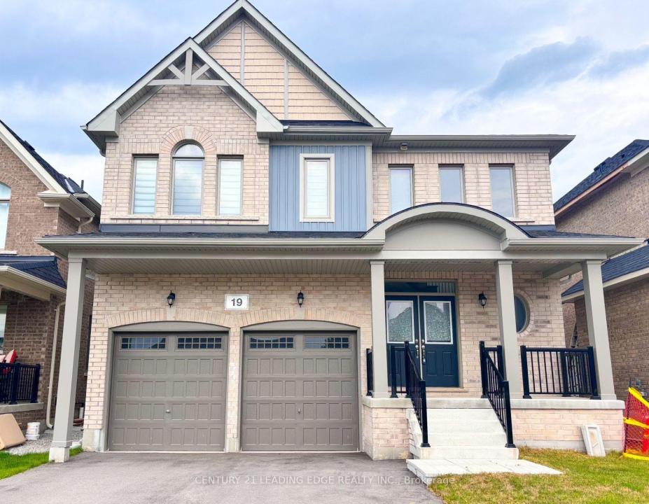 19 WAKEFIELD BOULEVARD, Essa, Ontario L3W 0L7, Canada