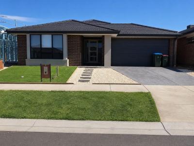 5 Allspice Street, Manor Lakes, VIC 3024, Australia