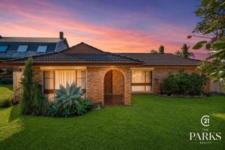66 Tallowood Crescent, Bossley Park, NSW 2176, Австралия