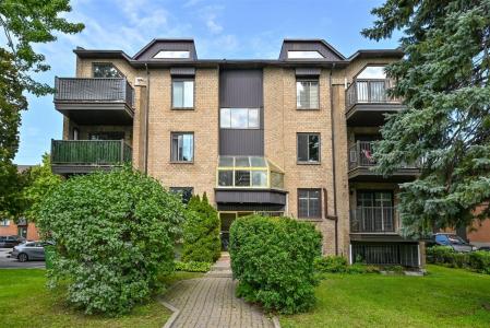 7875  Av. René-Descartes, Montréal (Rivière-des-Prairies/Pointe-aux-Trembles), كيبيك H1E 3H9, كندا 