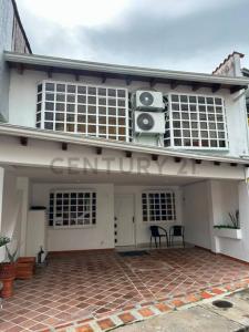 AV FORTUNATO GOMEZ LAS ACACIAS CASA 64, San Cristóbal, Táchira 5001, Venezuela