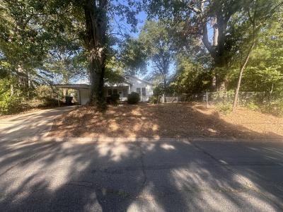 157 Cleveland, Camden, Arkansas 71701, USA