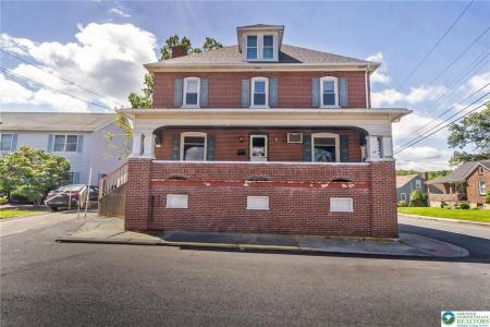 55 Dewey St , Bangor, Pennsylvania 18013, USA