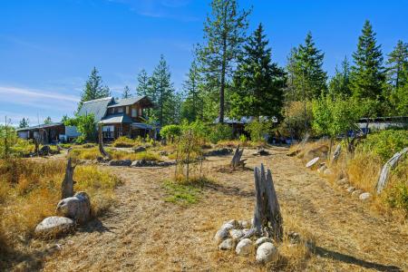 528 Glacier Rd, Bonners Ferry, Idaho 83805, États-Unis