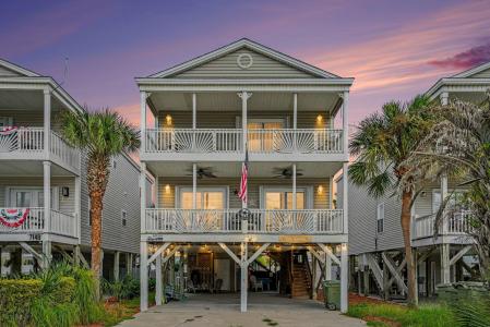 712A Ocean Blvd. S, Surfside Beach, Carolina Do Sul 29575, Estados Unidos