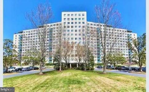 10201 Grosvenor Place , 1123, Rockville, Maryland 20852, USA