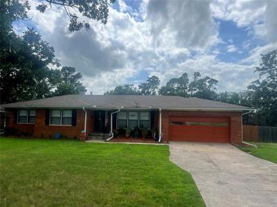 1221 Country Club Road, Mcalester, Ok, Oklahoma 74501-7234, USA