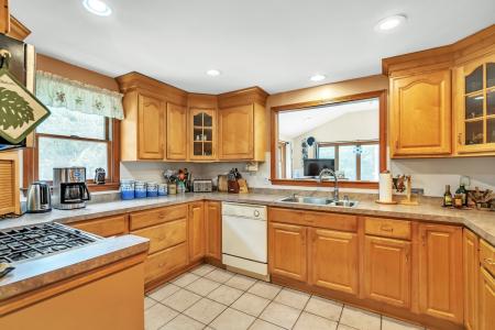 274 Great Road, Stow, Massachusetts 01775, USA