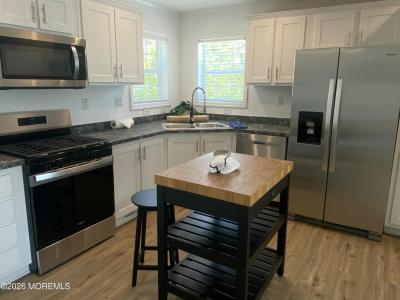 18 Maple Tree Court, Manahawkin, New Jersey 08050, États-Unis